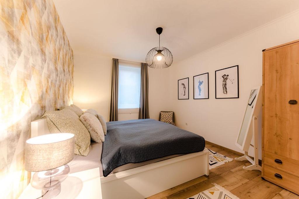 Birdie Apartman Zalacsány Екстериор снимка